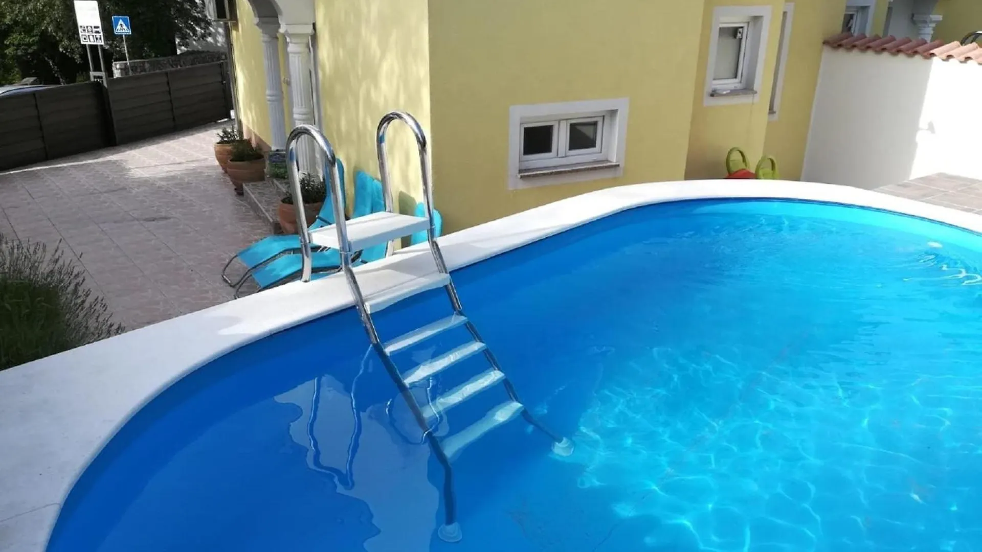 Contemporary Holiday Home In Dramalj With Swimming Pool 0*,